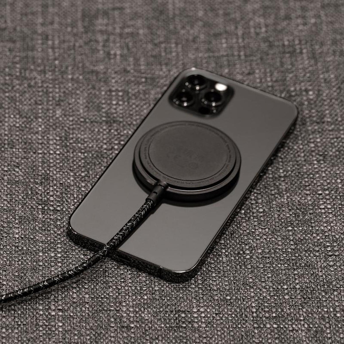 Native Union 3m Snap Magnetisk Trådløs Lader - Cosmos